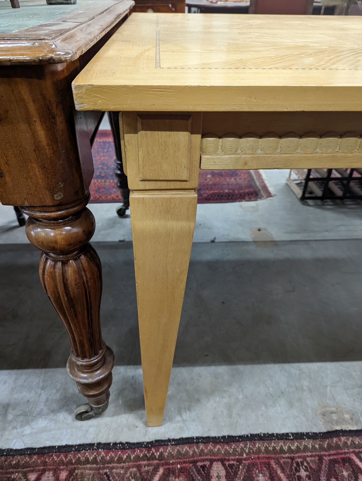 A contemporary inlaid oak extending dining table, 237cm extended, width 107cm, height 75cm